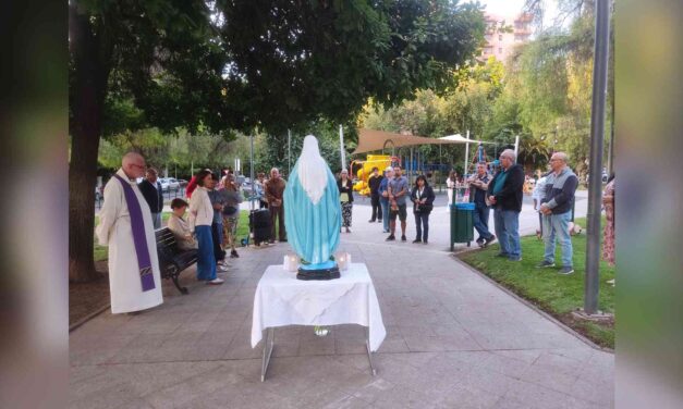 ¡Los esperamos para vivir juntos el último Rosario en plazas de este año! 🌟